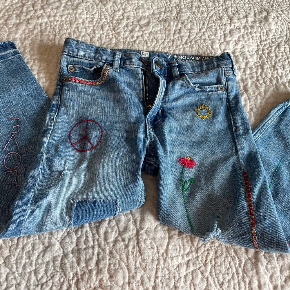 Gap Jeans with embroidery